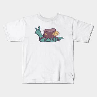 Snail with Tree Stump Shell Kids T-Shirt